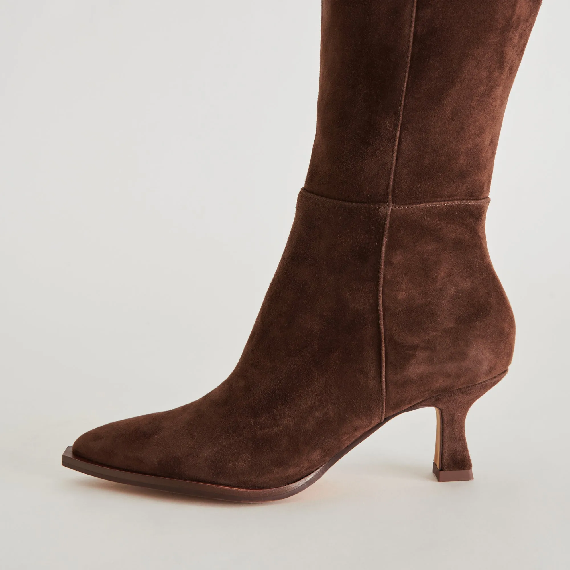 AUGGIE WIDE CALF BOOTS DK BROWN SUEDE