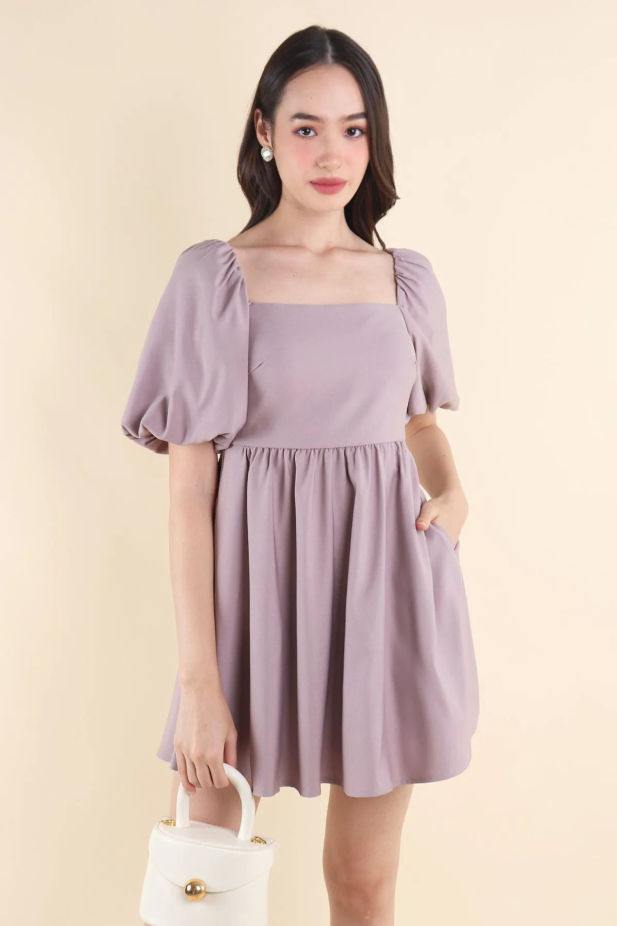 KRISA PADDED LOW-BACK DRESS IN DUSTY MAUVE