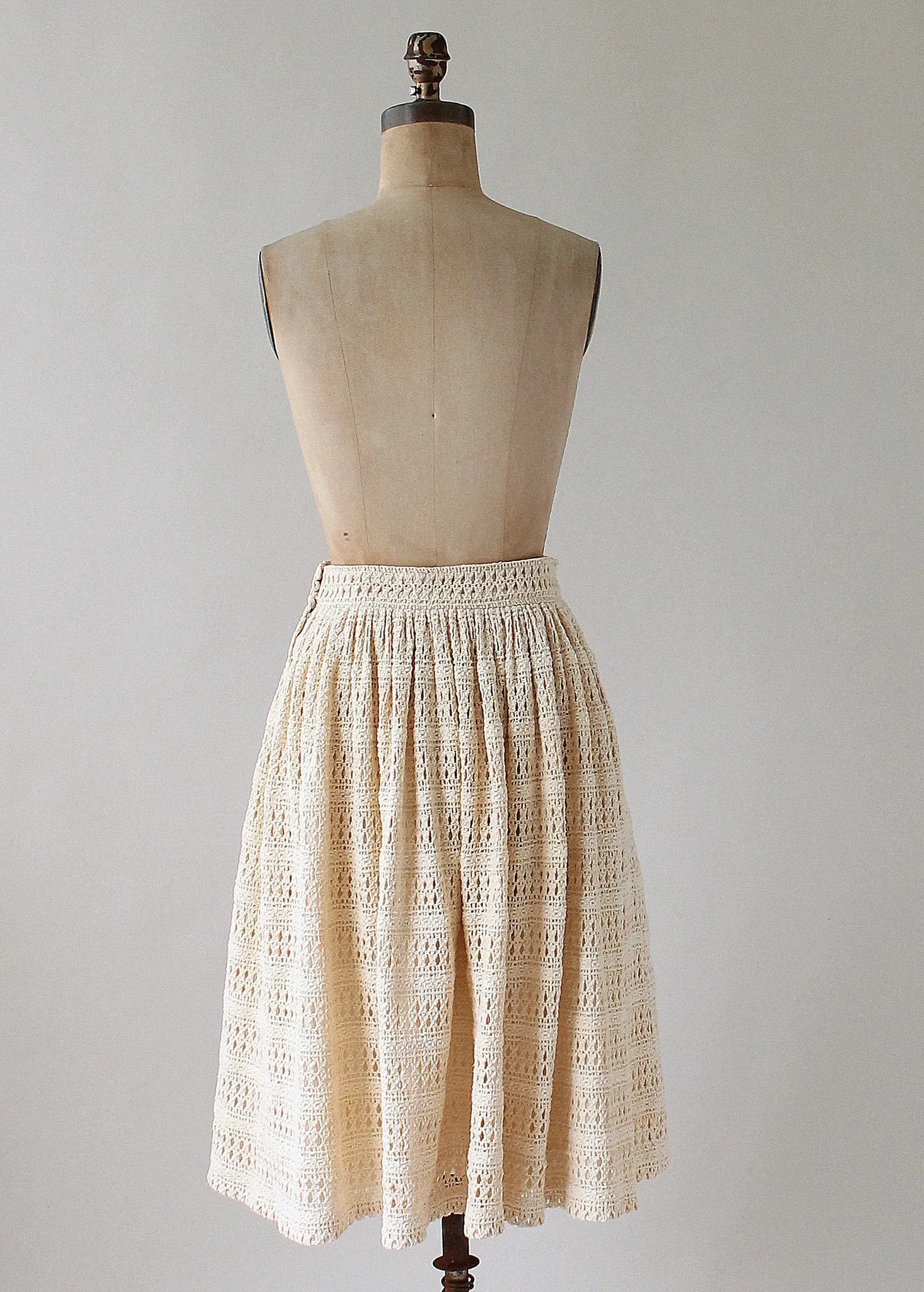 Vintage 1960s Bill Atkinson Lace Knit Skirt